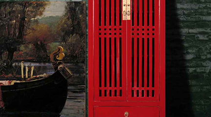 Bold colour leaves a lasting impression