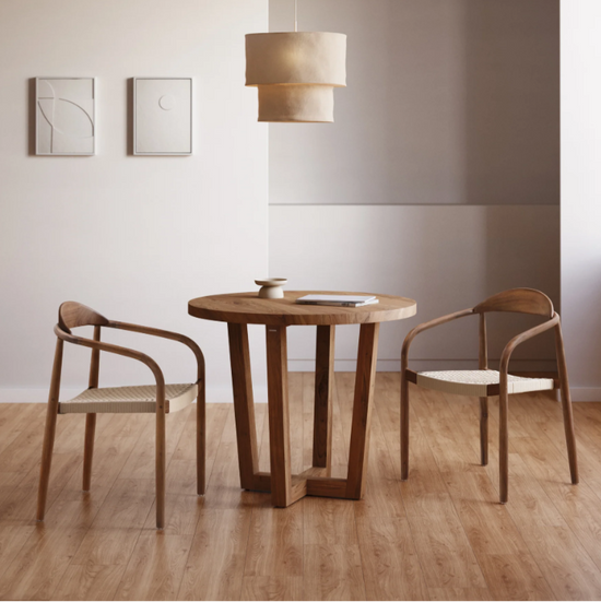 Nahla Round Table