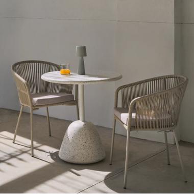 Saura Table in White Terrazzo